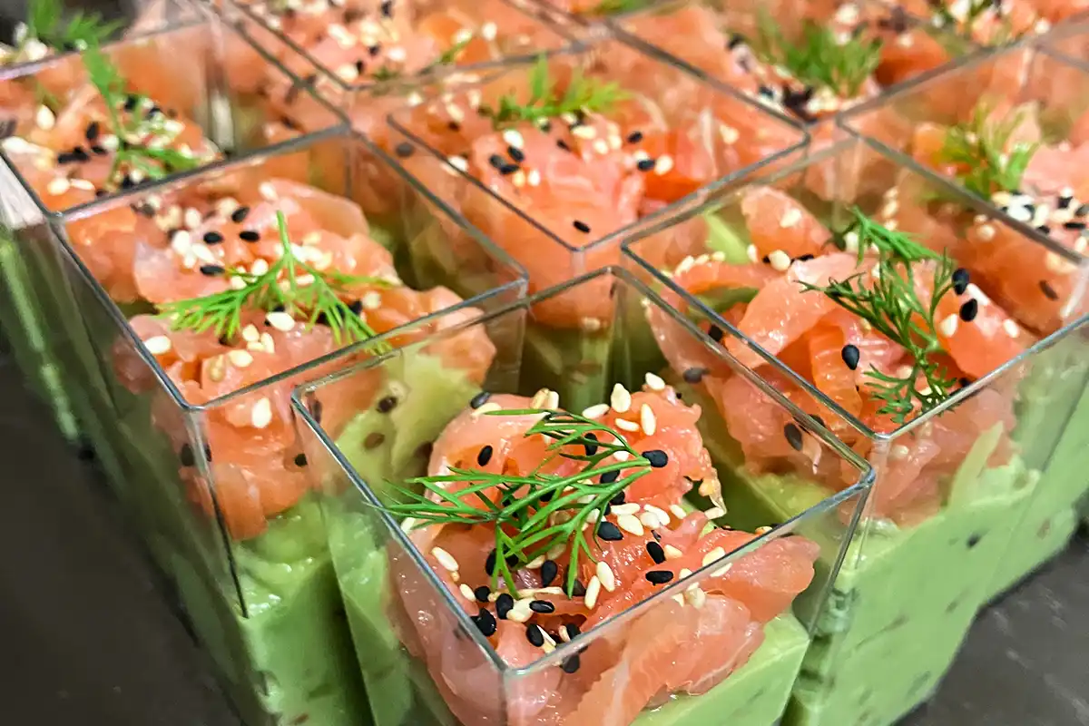 Business lunch, Verrines avocat et saumon